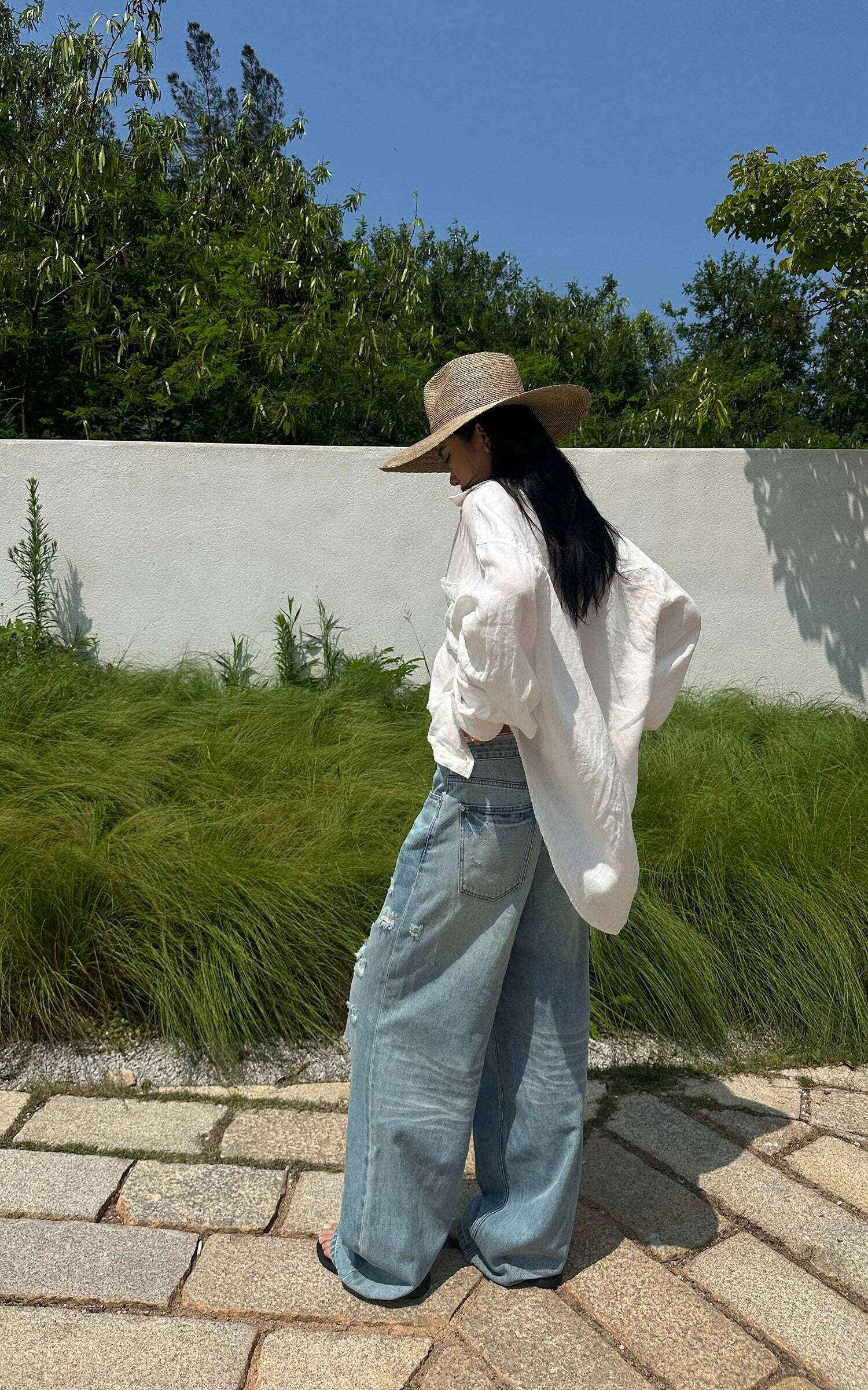 ROVENTE Distressed Wide-Leg Jeans ROVENTE Distressed Wide-Leg Jeans