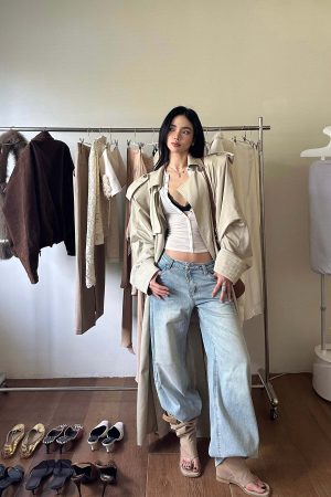 ROVENTE Double Breasted Trench Coat with Belted Waist