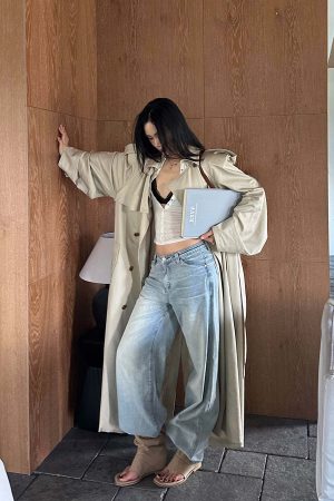 ROVENTE Double Breasted Trench Coat with Belted Waist