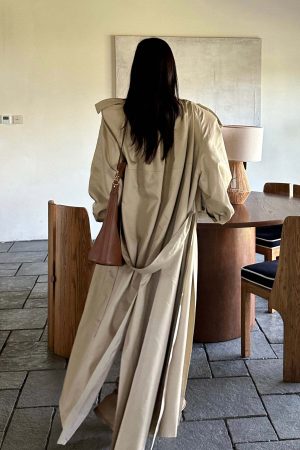 ROVENTE Double Breasted Trench Coat with Belted Waist