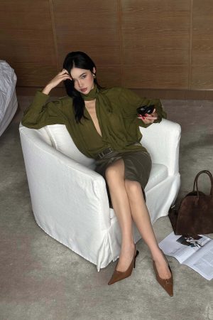 ROVENTE Draped Deep V-Neck Blouse with Tie Collar and Billowy Sleeves