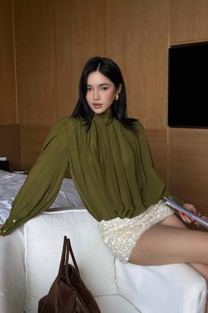 ROVENTE Draped Deep V-Neck Blouse with Tie Collar and Billowy Sleeves