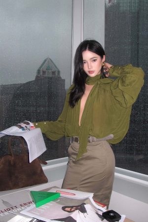 ROVENTE Draped Deep V-Neck Blouse with Tie Collar and Billowy Sleeves