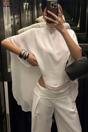 ROVENTE Draped Layered Cape Blouse