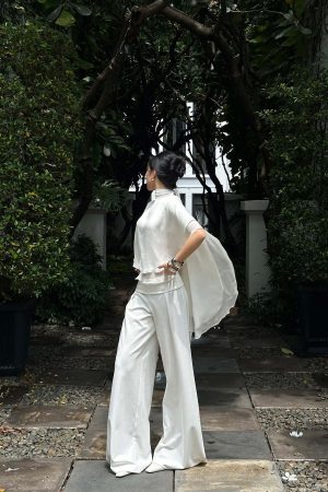 ROVENTE Draped Layered Cape Blouse