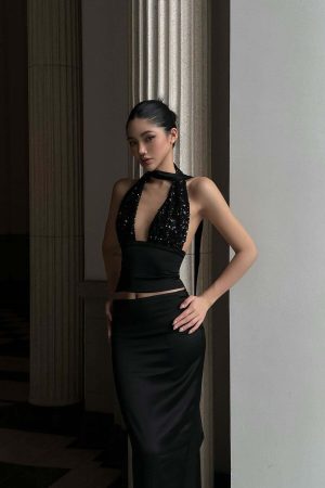 ROVENTE Draped Waistband Maxi Skirt