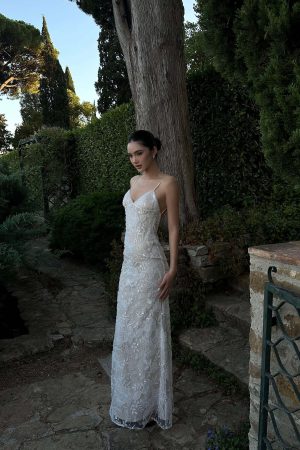 ROVENTE Embellished Lace Maxi Dress with Sequin Detail and Open Back