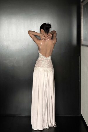 ROVENTE Embroidered Lace Halter Dress With Gathered Hem