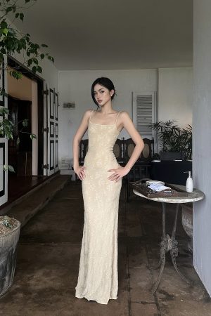 ROVENTE Floral Lace Sculpted Slip Maxi Dress