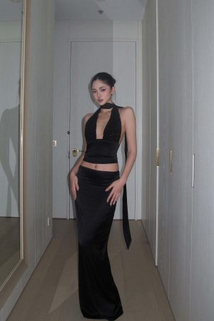 ROVENTE Halter Sequin Corset Top