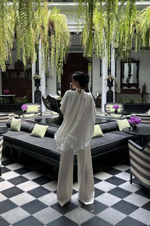 ROVENTE High-Waisted Wide-Leg Pants