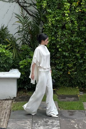 ROVENTE High-Waisted Wide-Leg Pants