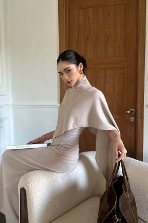 ROVENTE Knit Maxi Dress Two Piece Set with Drape Shawl