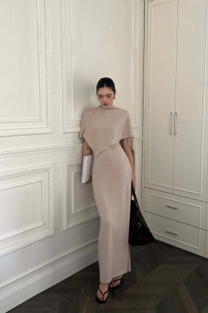 ROVENTE Knit Maxi Dress Two Piece Set with Drape Shawl