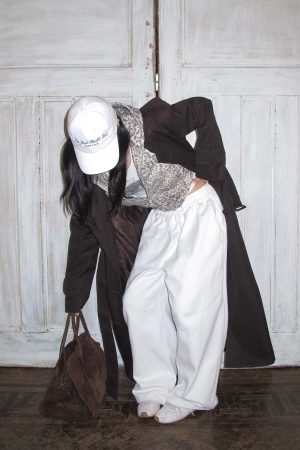 ROVENTE Leopard Print Cropped Zip Hoodie