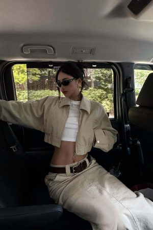 ROVENTE Micro Ribbed Cropped Tee