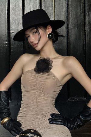 ROVENTE Ruched Mesh Maxi Dress with Detachable Floral Brooch and Flowing Hem