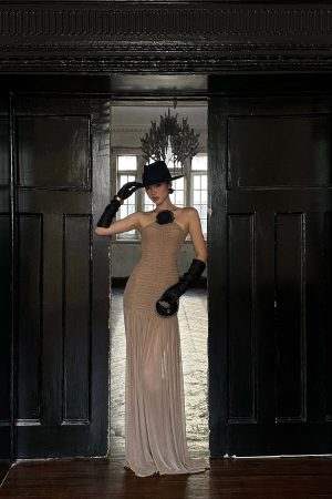 ROVENTE Ruched Mesh Maxi Dress with Detachable Floral Brooch and Flowing Hem