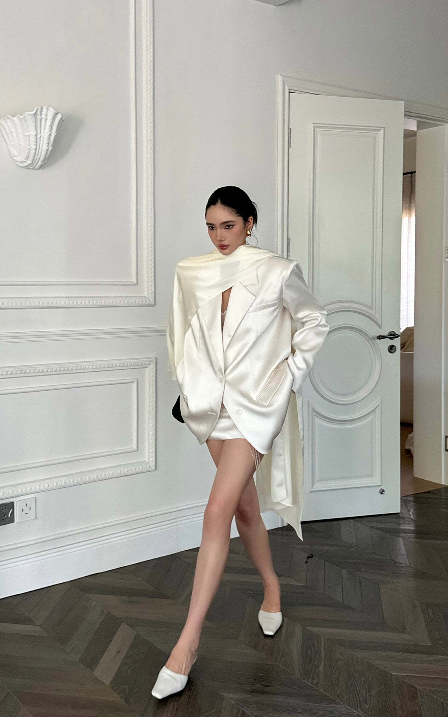 ROVENTE Satin Blazer Suit with Scarf Two Button Modern Jacket Set ROVENTE Satin Blazer Suit with Scarf Two Button Modern Jacket Set