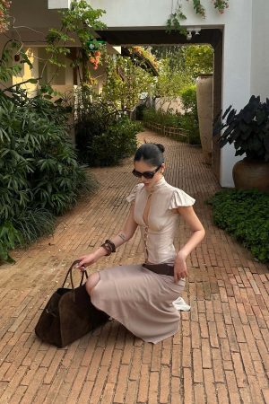 ROVENTE Sculpted Tie-Neck Corset Top