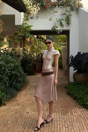 ROVENTE Sculpted Tie-Neck Corset Top