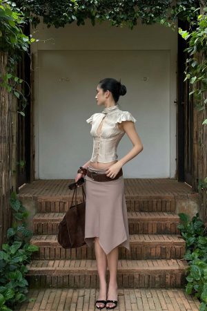 ROVENTE Sculpted Tie-Neck Corset Top