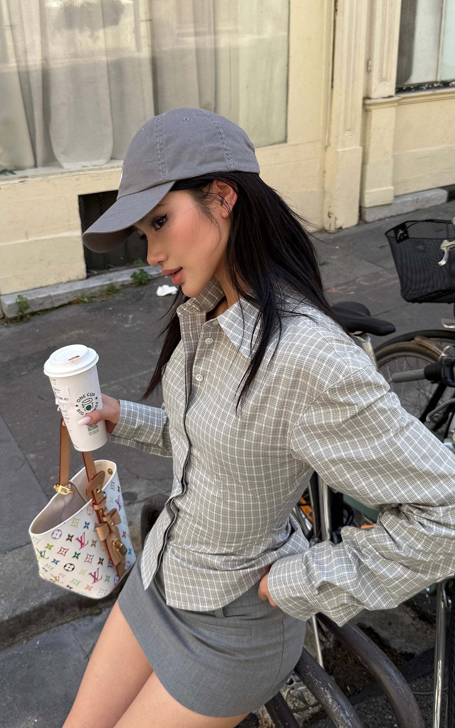 ROVENTE Sculpted Waist Plaid Shirt with Sharp Collar and Cinched Silhouette ROVENTE Sculpted Waist Plaid Shirt with Sharp Collar and Cinched Silhouette