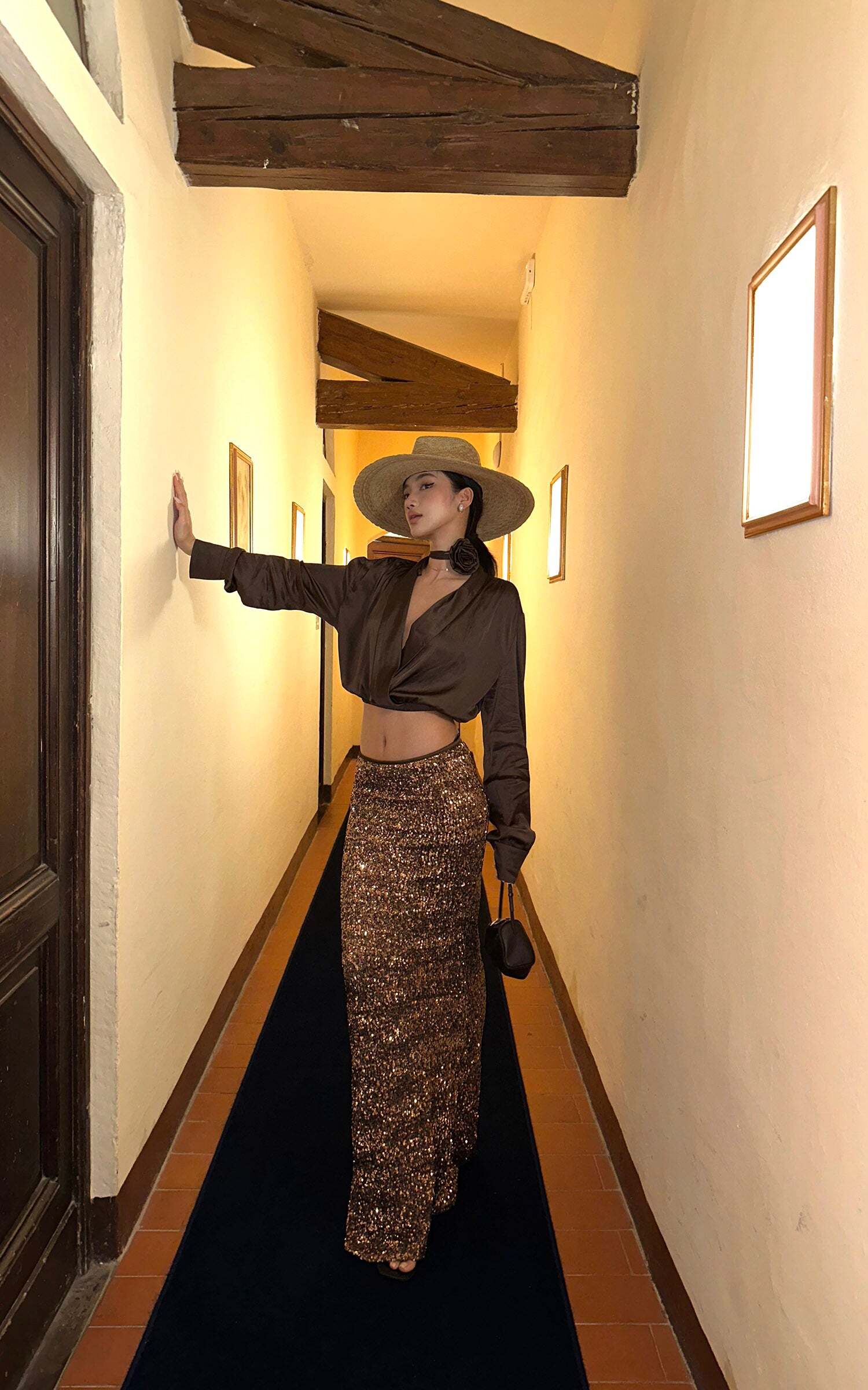 ROVENTE Sequin Mermaid Maxi Skirt with High Waist and Body-Hugging Silhouette ROVENTE Sequin Mermaid Maxi Skirt with High Waist and Body-Hugging Silhouette