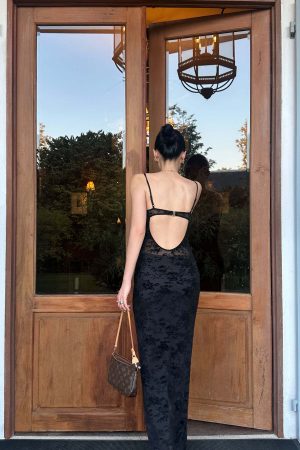 ROVENTE Sheer Velvet Maxi Dress