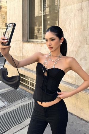 ROVENTE Strapless Corset Top with Eyelet Lace Trim and Structured Fit