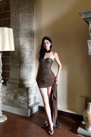 ROVENTE Strapless Lace Corset Top