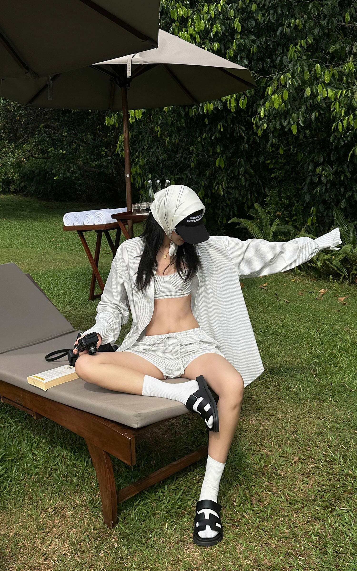 ROVENTE Striped Cotton Three-Piece Lounge Set ROVENTE Striped Cotton Three-Piece Lounge Set