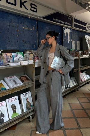 ROVENTE Structured Oversized Blazer & Tailored Pants Set