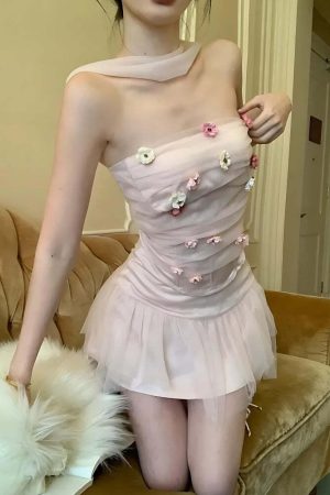 Soft Girl Flower Tube Top & Tulle Mini Skirt Two Piece Set