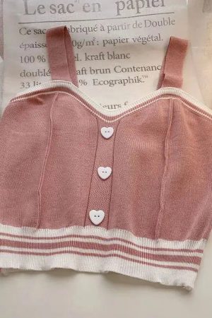 Soft Girl Heart Buttoned Knitted Crop Top
