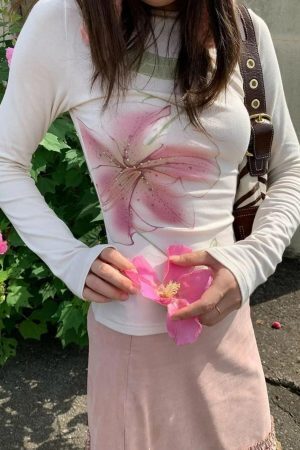 Soft Girl Lilium Top