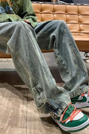 Straight Leg Baggy Jeans