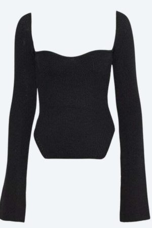 Sweetheart Neckline Knitted Top