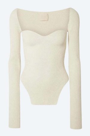 Sweetheart Neckline Knitted Top