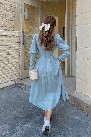 Vintage Balloon Sleeve Maxi Dress