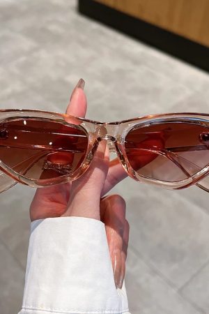 Vintage Cat Eye Sunglasses