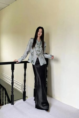 Vintage Floral Saddle Buckle Shirt