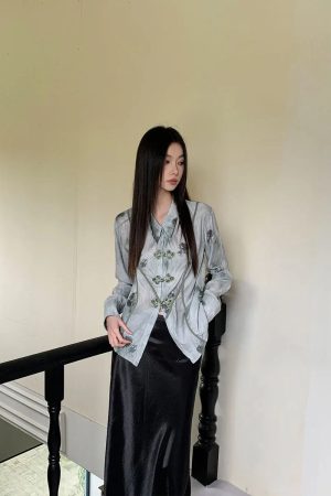 Vintage Floral Saddle Buckle Shirt