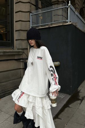 WARDEN EDGE Asymmetric Layered Skirt with Ruffle Detail