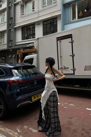 WARDEN EDGE Asymmetric Ruffle Dress