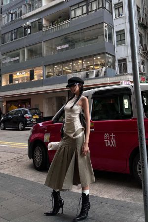 WARDEN EDGE Asymmetrical vest with skirt & pleated skirt set