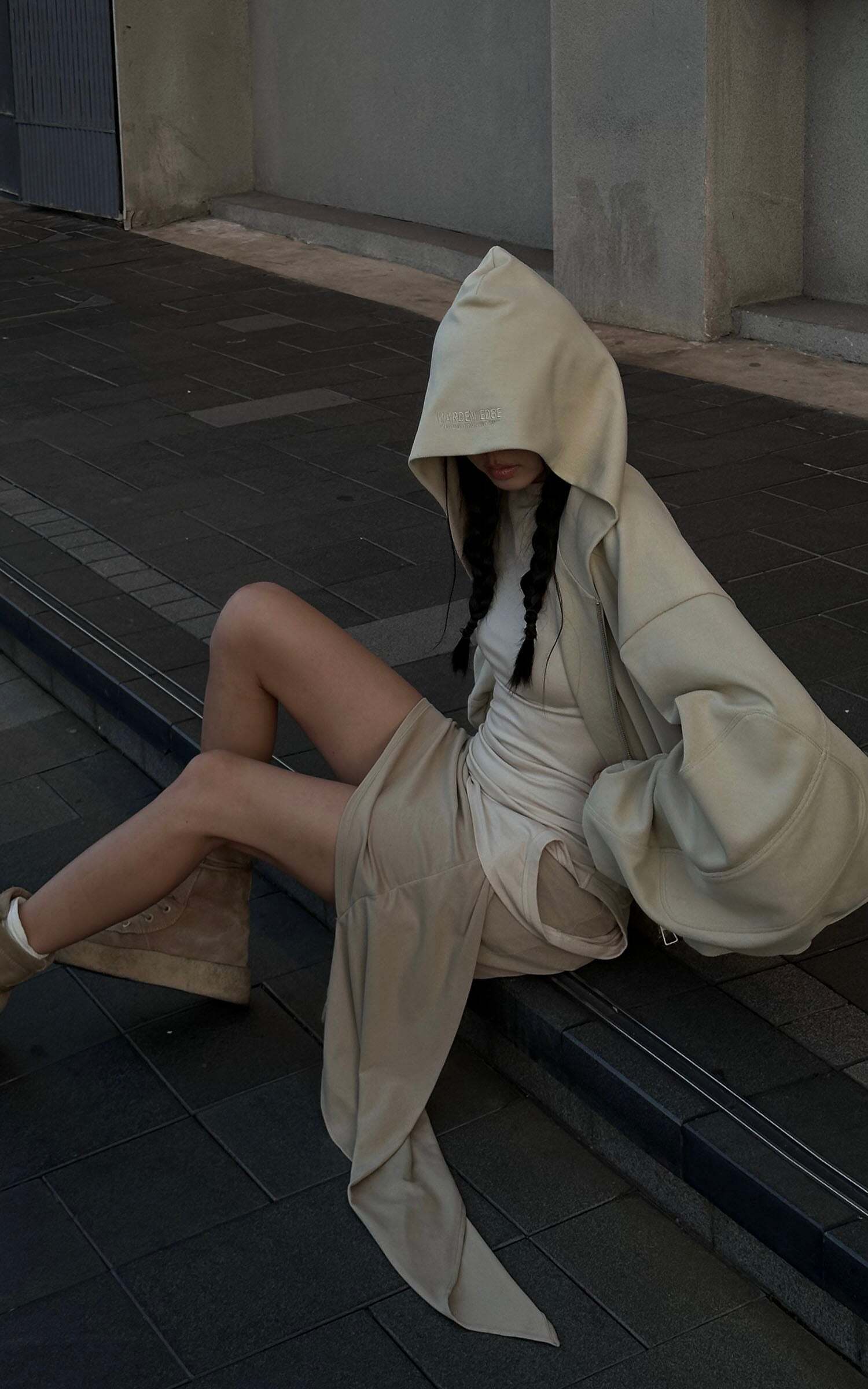 WARDEN EDGE Asymmetrical vest with skirt & pleated skirt set WARDEN EDGE Asymmetrical vest with skirt & pleated skirt set