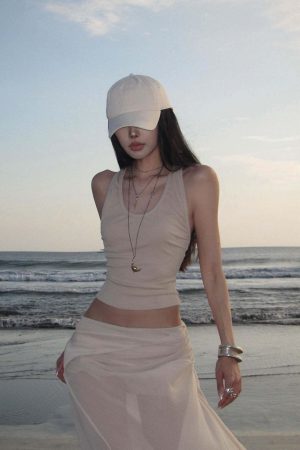 WARDEN EDGE Beige Ribbed Buckle Tank Top