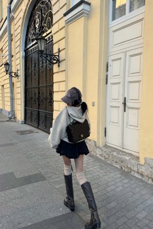 WARDEN EDGE Black Flower Bud Mini Skirt