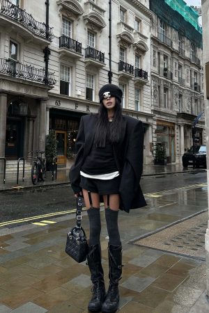 WARDEN EDGE Black High-Waist Utility Shorts